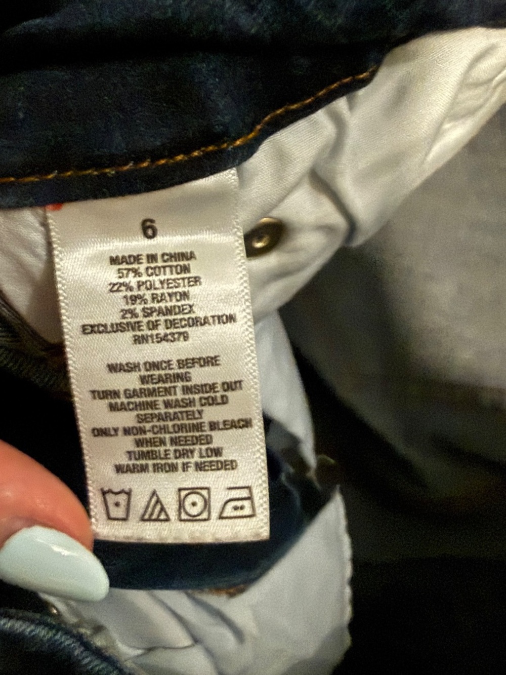 Aeropostale (AERO) Women's Dark Wash Skinny Jeans, size 6 - Picture 6 of 9